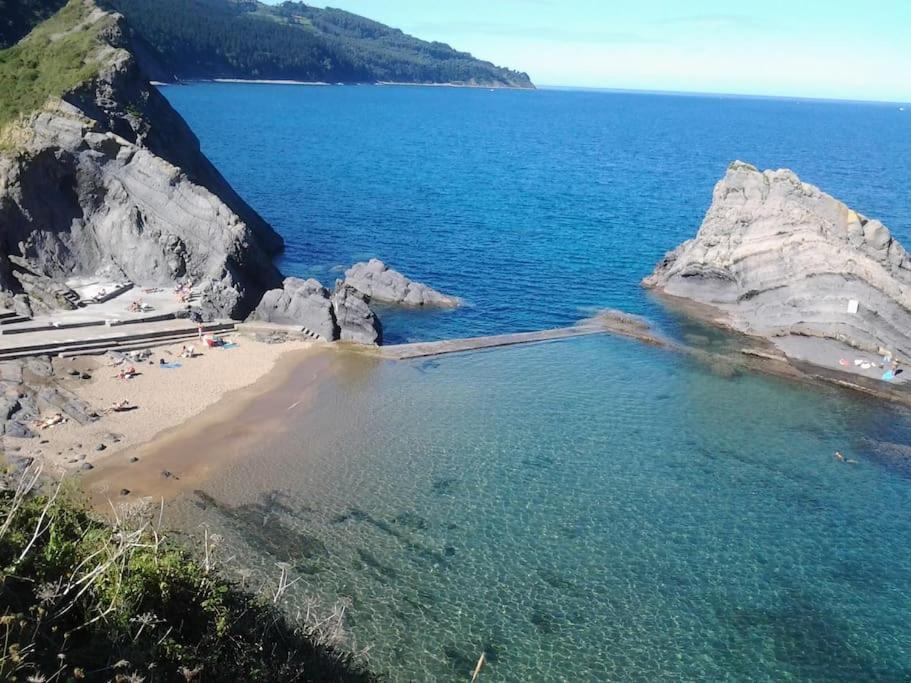Comodo Apartamento En El Centro De Bermeo. Экстерьер фото